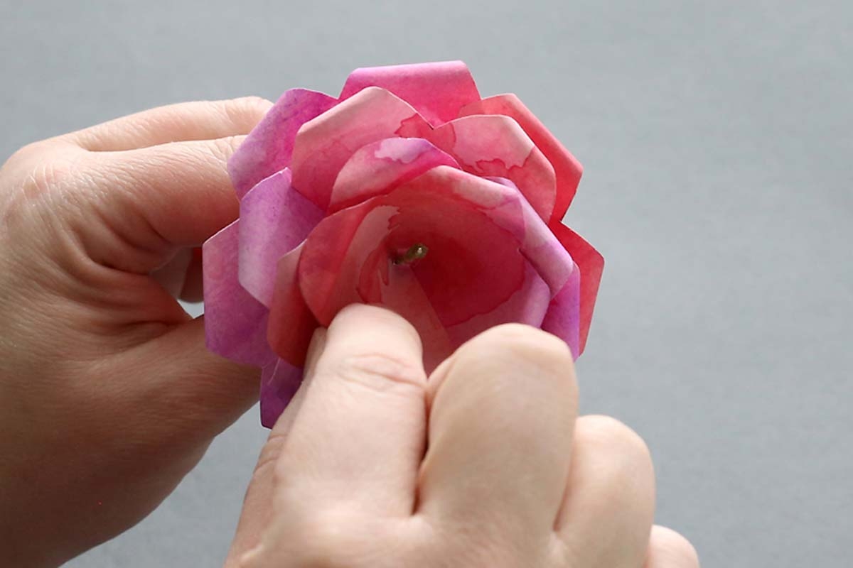 How To Make Gorgeous Paper Roses Free Template It s Always Autumn